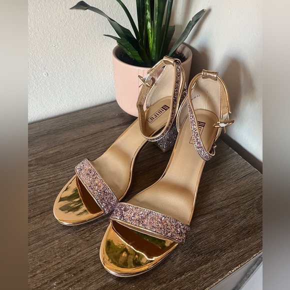 Rose Gold Glitter Heels - Picture 4 of 9